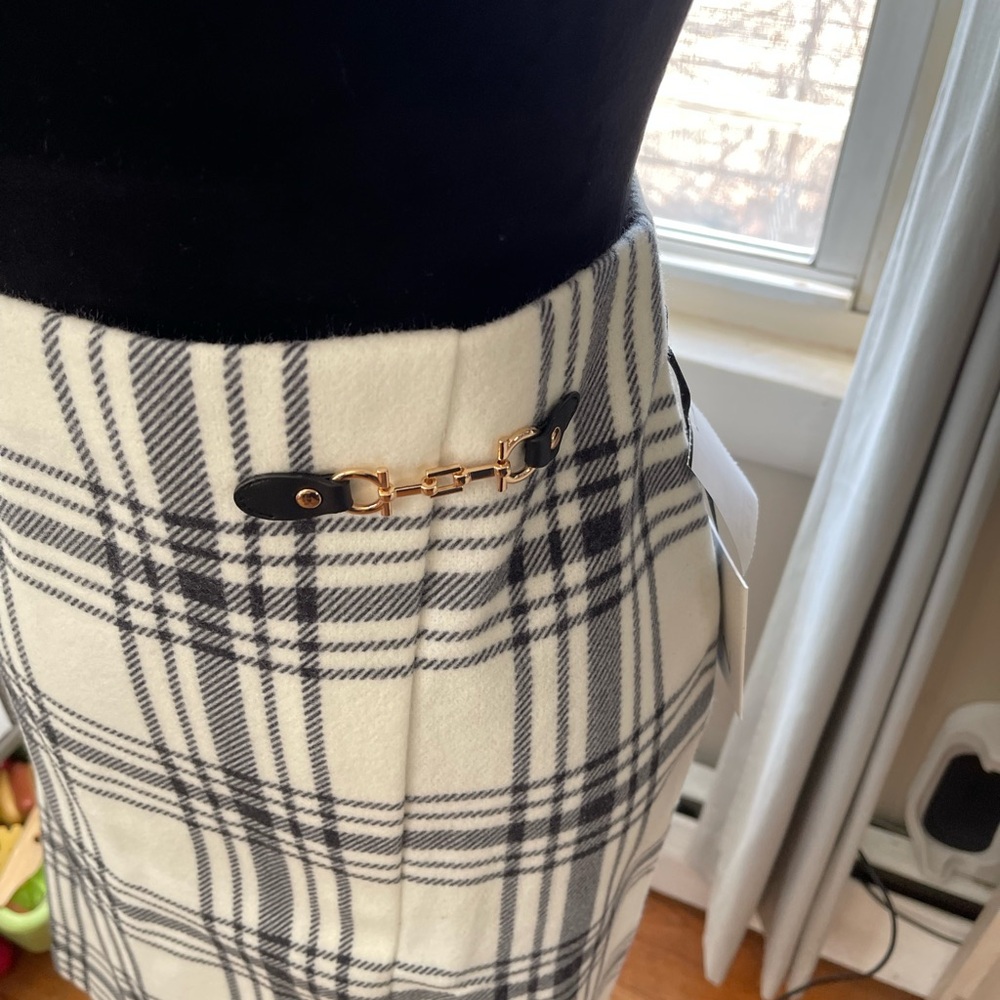 Plaid Midi Skirt in Black and White